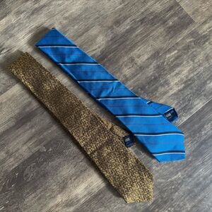 Luxury Gold and Blue Patterned Ties